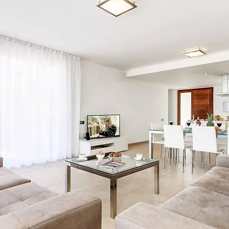Villa Esmeralda Sol