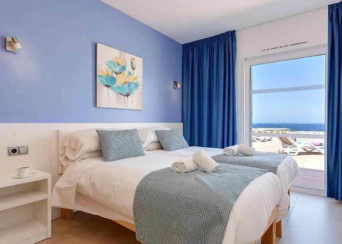 Esmeralda Sol Vila Cala'n Forcat